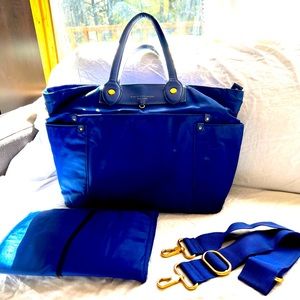AuthenticMarc Jacobs diaper bag, includes strap and changing pad.